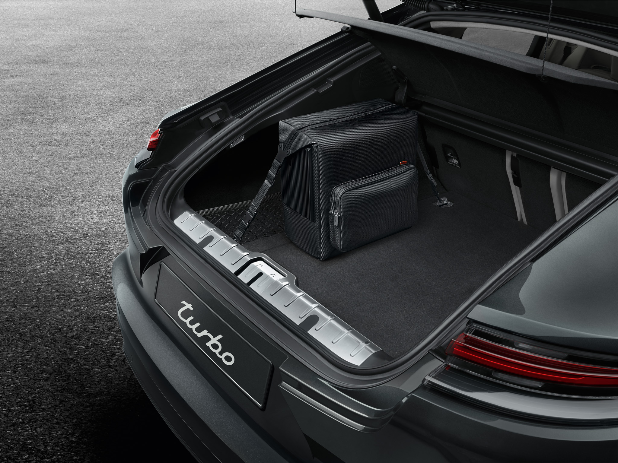 ����� �����������, 12 L | Porsche Panamera G2 2016 -