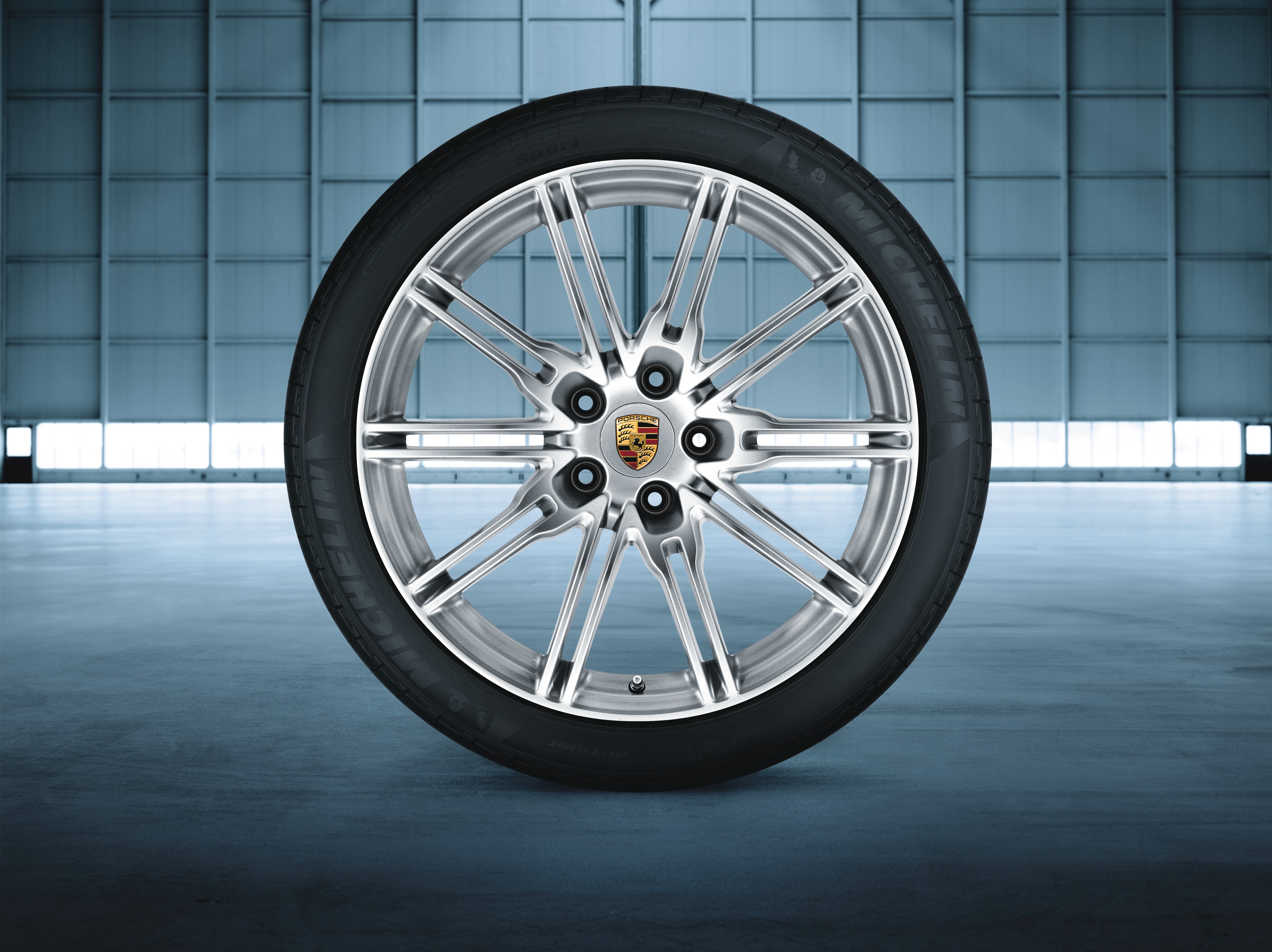      �-� ����� Cayenne Sport Edition R21 � ������������ ������ ����� | Porsche Cayenne