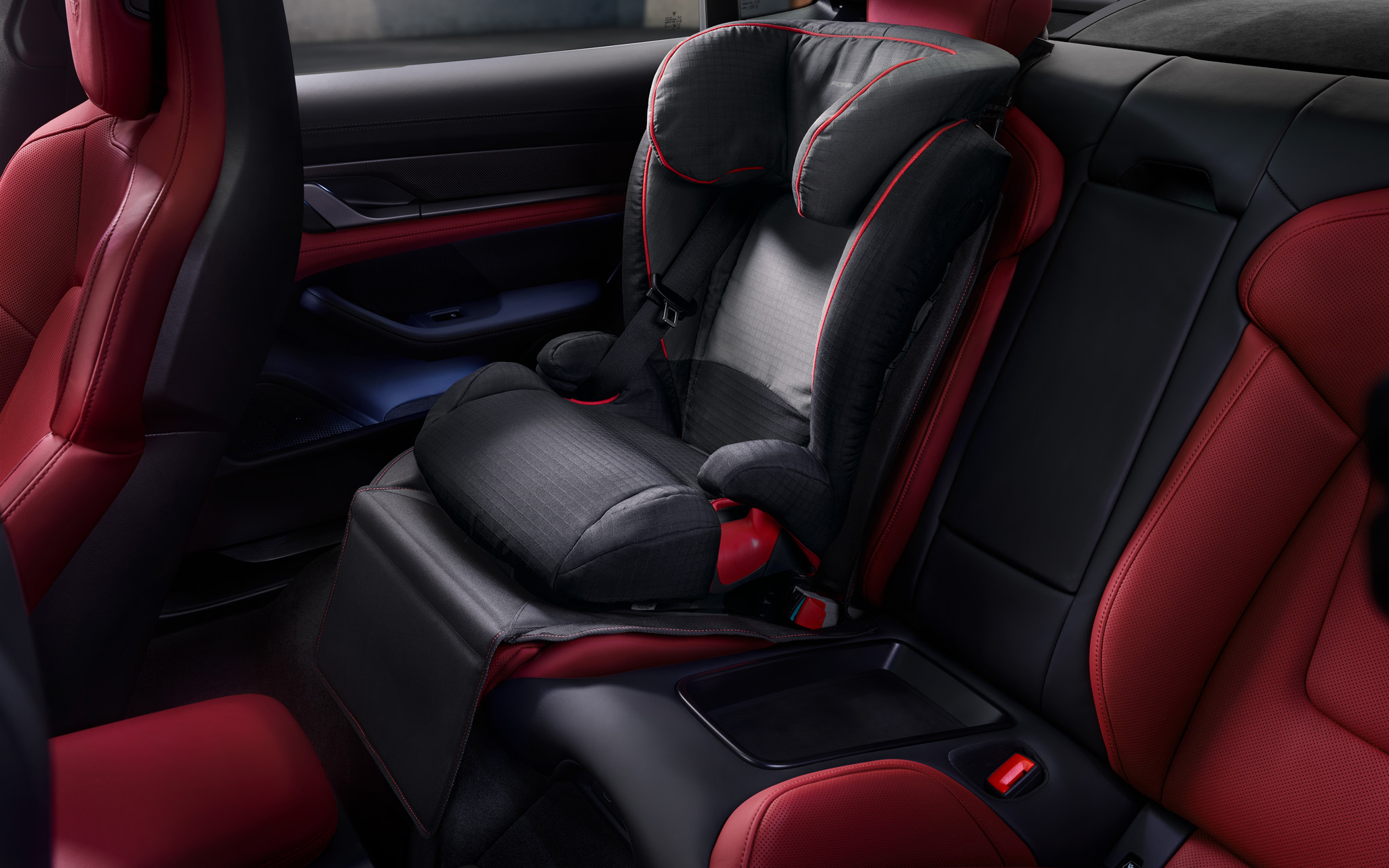 ϳ������� �� ������ ������ | Porsche Taycan 2020 -