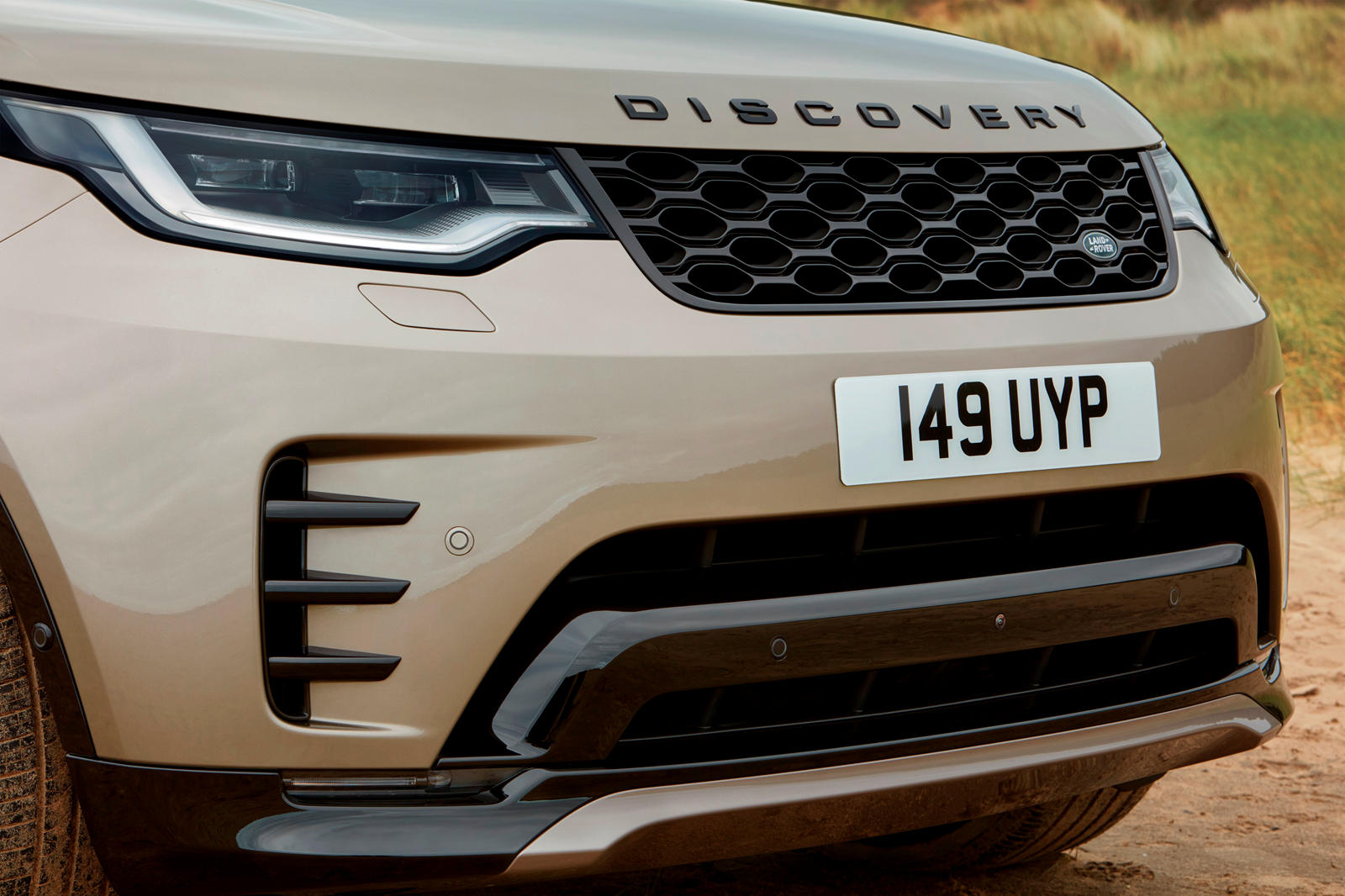 ����� �������� � �������� Gloss <p>Black | Discovery V 2021 -
