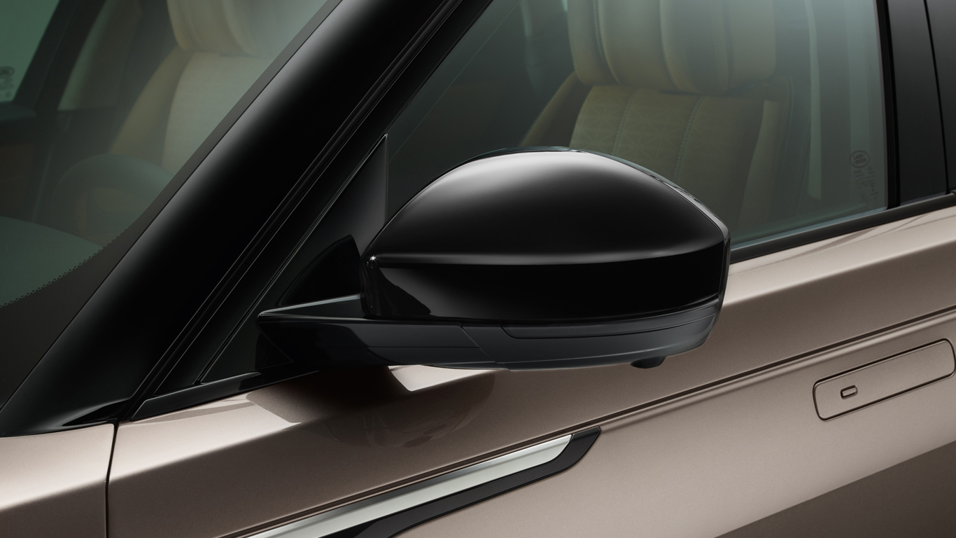 �������� �� �������� � �������� Gloss Black | Range Rover Velar 2017 -