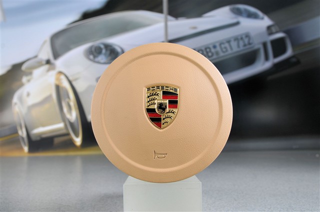 ������� ������� plastic Luxor Beige | Porsche Panamera