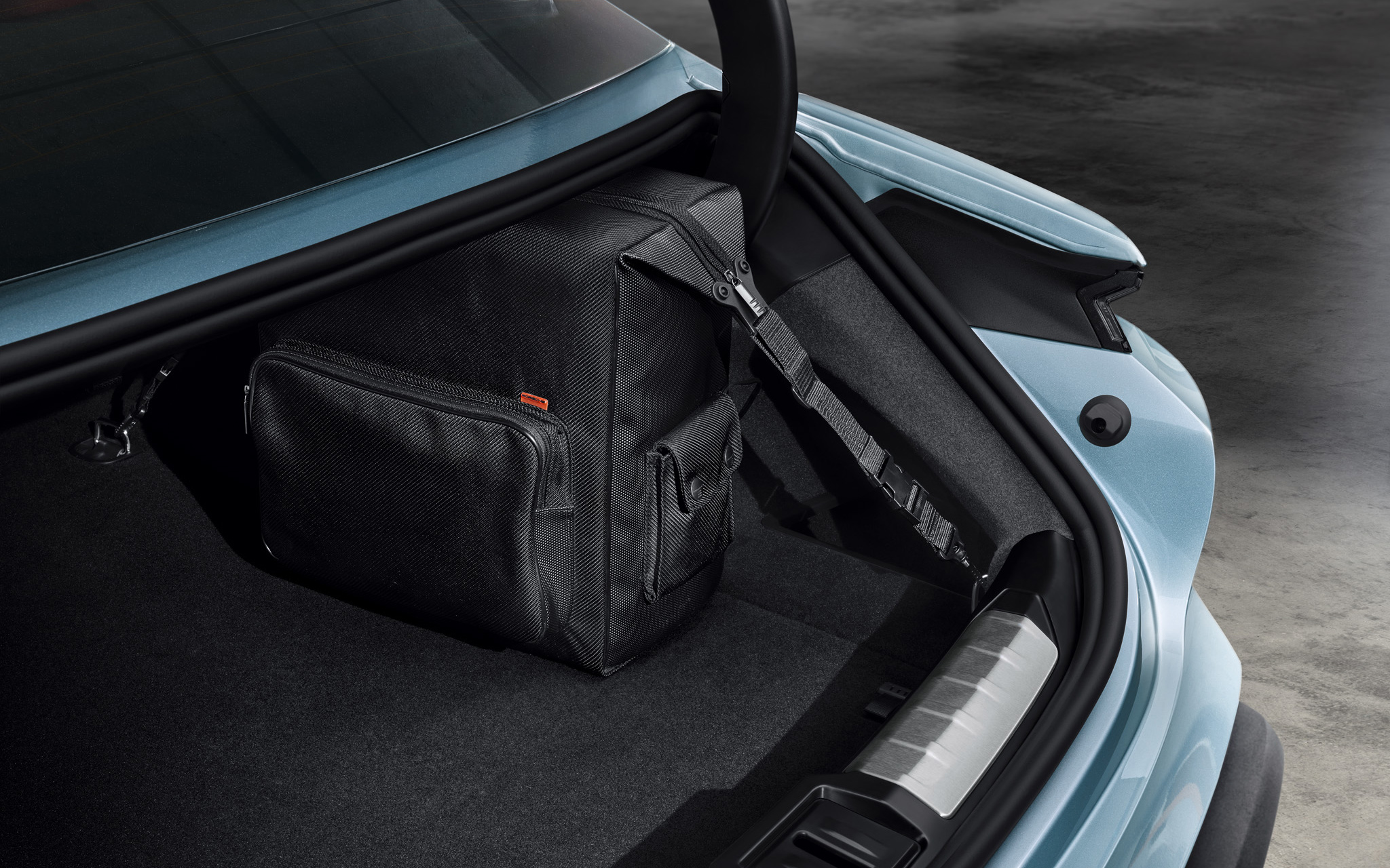 �����-����������� | Porsche Taycan 2020 -