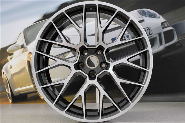������� ���� RS Spyder Design R 20 ����� ��� | Porsche Macan
