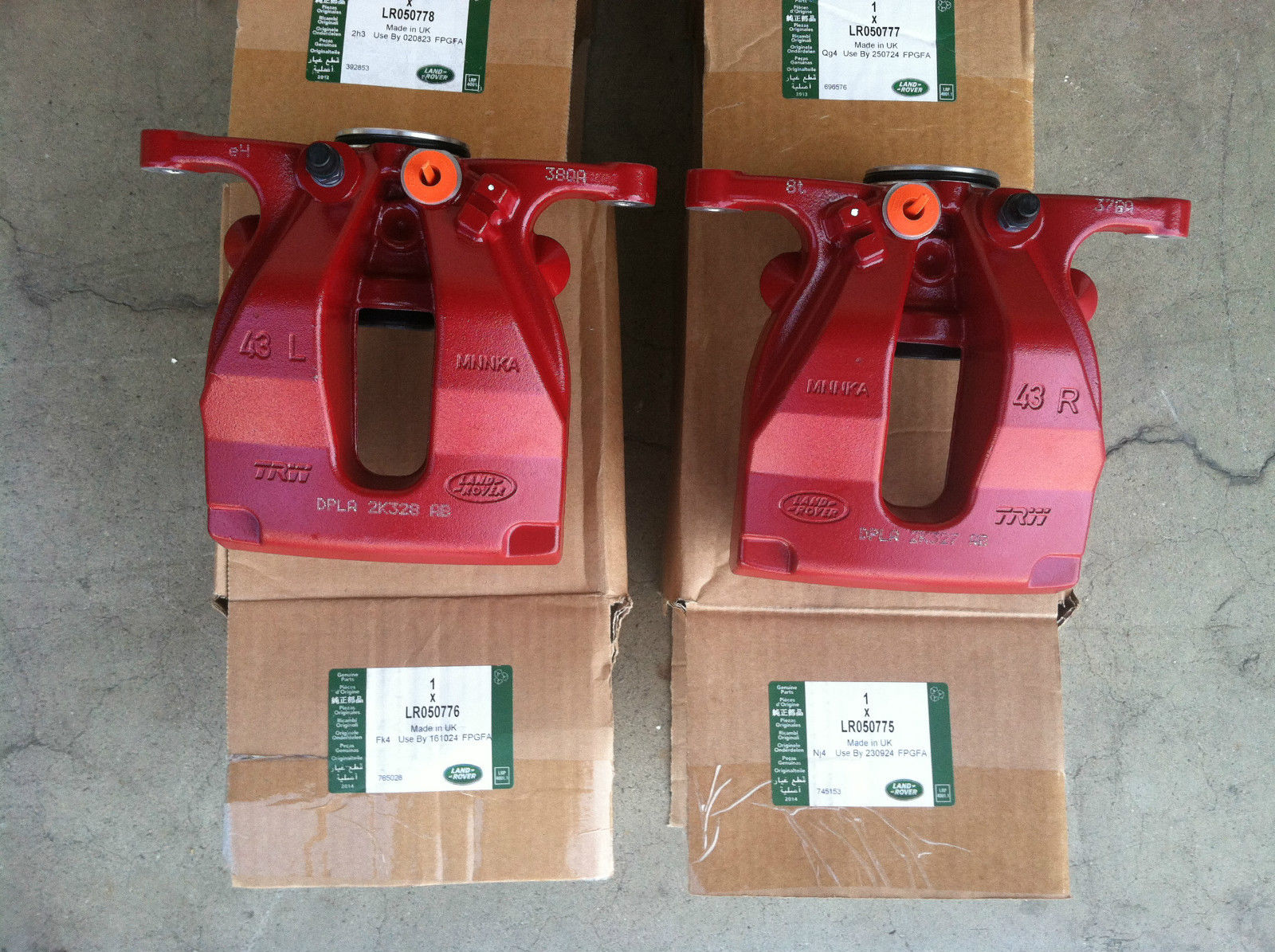 ��������� ������ Brembo ������ RH (������) Red | Range Rover Sport
