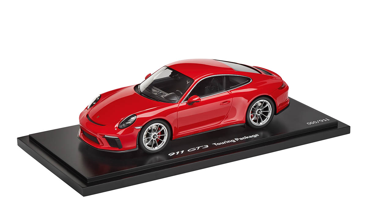 ������ 911 GT3 Touring Package | Limited Edition Indian Red, 1:18