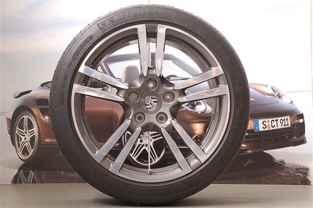 �-� ����� R20 911 Turbo II � ������������ ������ ����� | Porsche Panamera G1