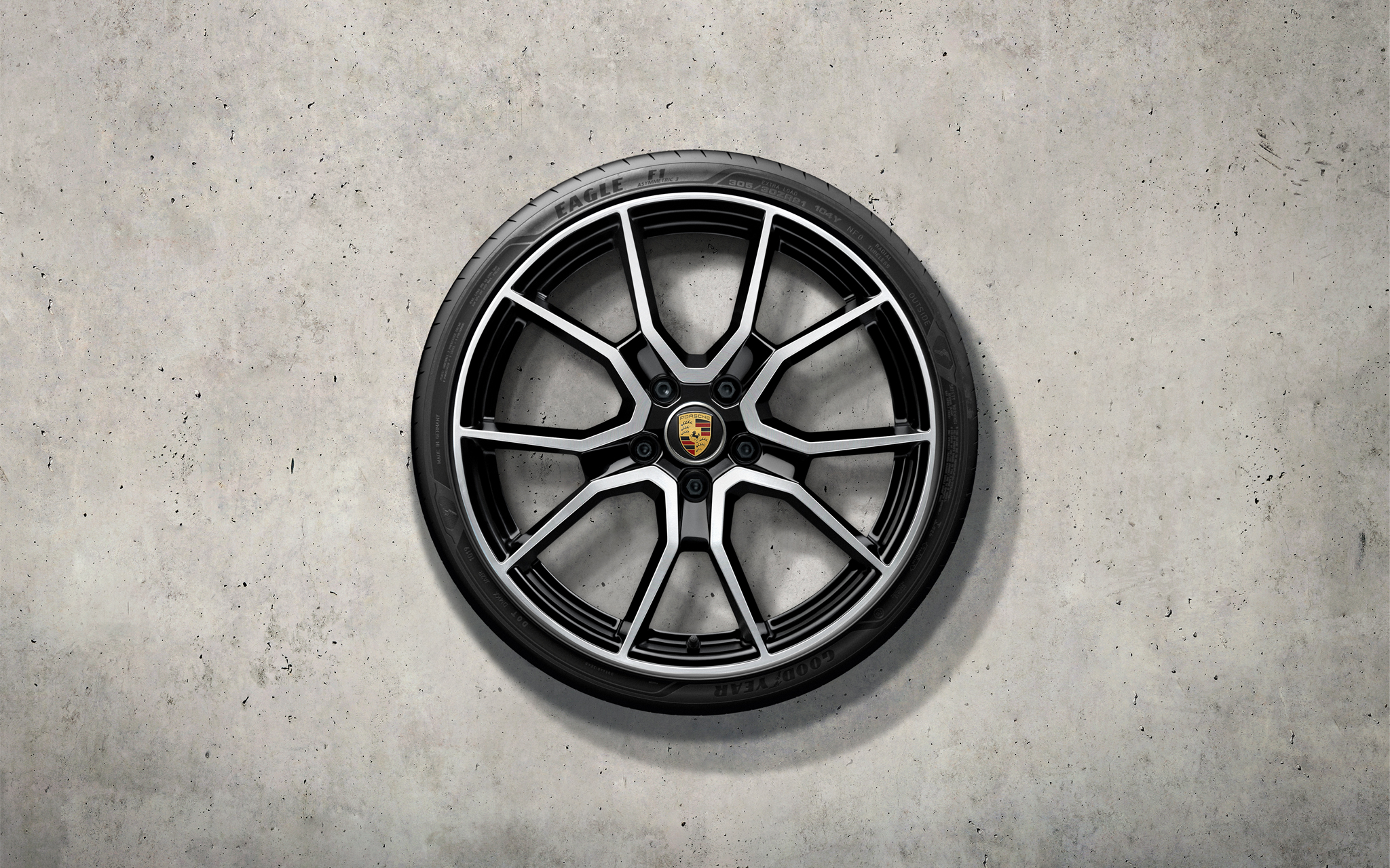 �-� ����� ���� � 21-��������� <p>������� RS Spyder Design <p>| Porsche Taycan 2020 -