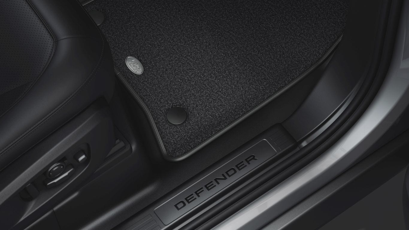 �������� ��������� ������ ������ 110 Ebony Black | Defender 2020 -