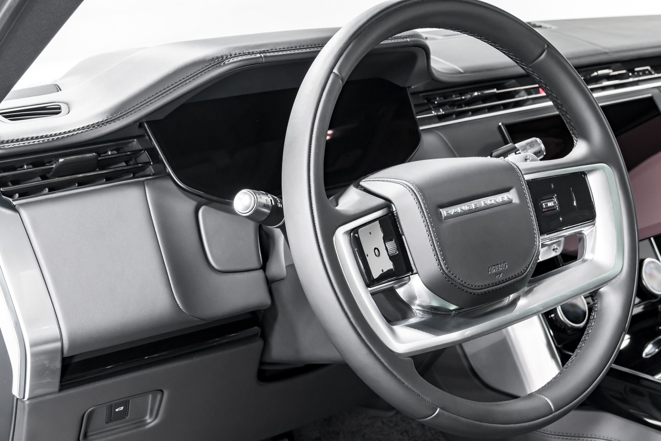 ������� ������ Ebony Black | Range Rover 2022 -