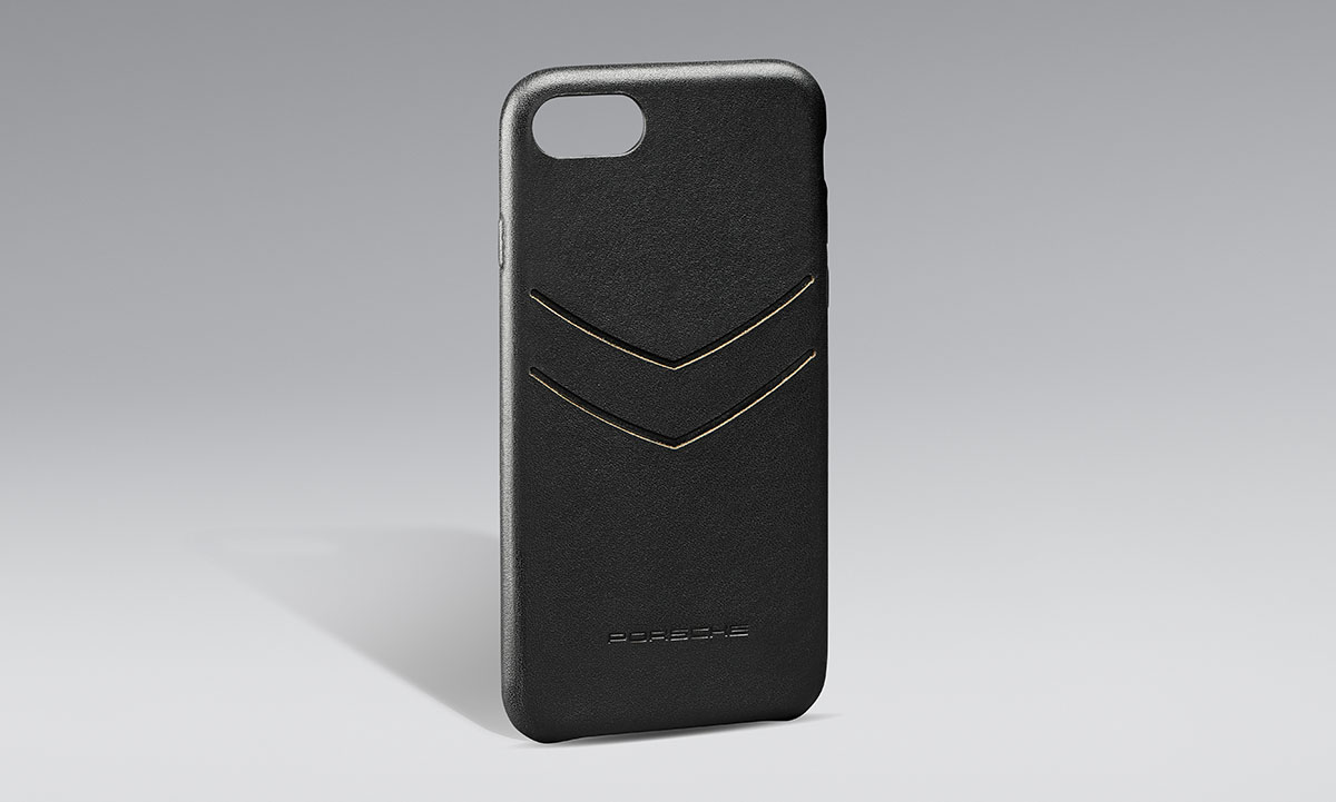 ������ ������� ����� Porsche ��� iPhone 8