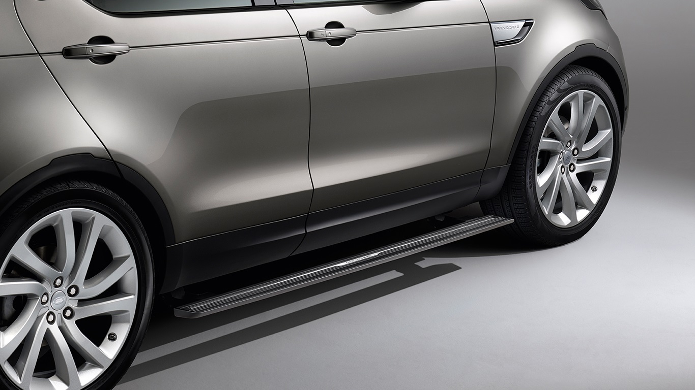 ������� ����� ������� � ��������������� ��������� | Land Rover Discovery V 2017 -
