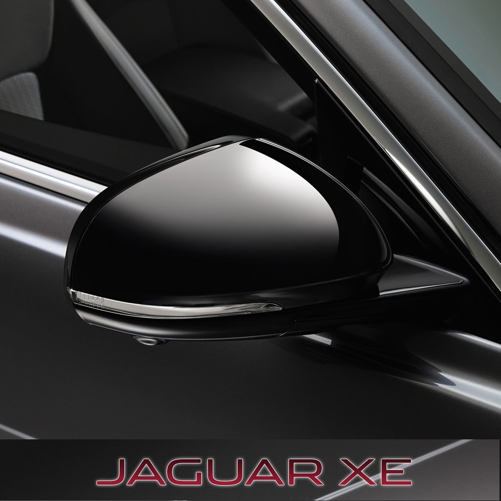 �������� �� �������� RH (�����) Gloss Black | Jaguar XE