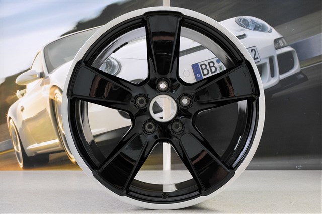 ������� ���� R20 Sport Classic Black ������� ��� | Porsche Panamera