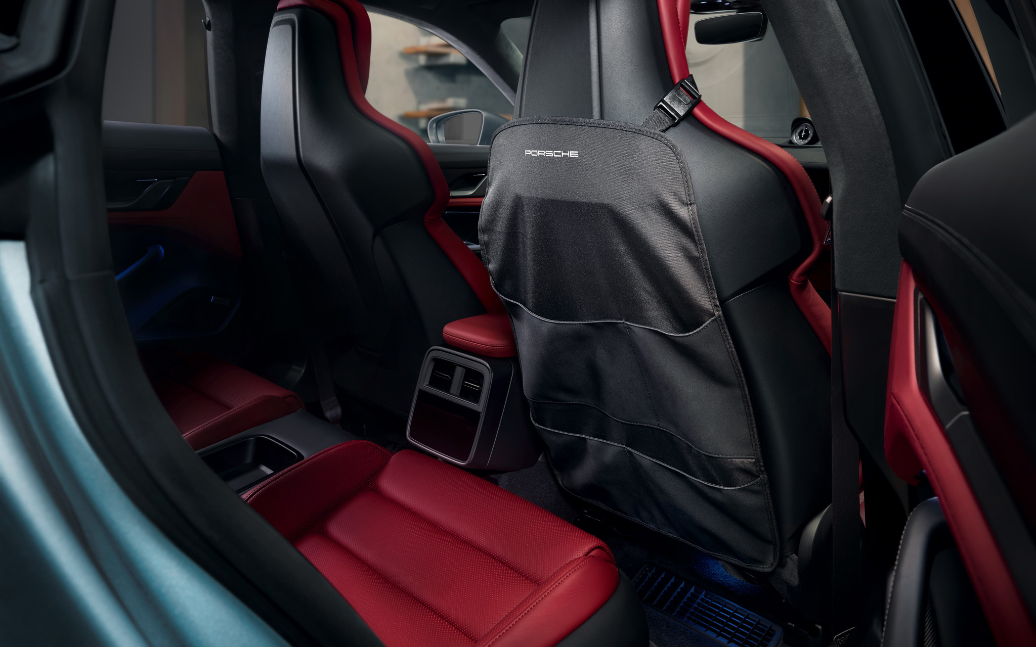 ������ ������ ����� <p>| Porsche Taycan 2020 -