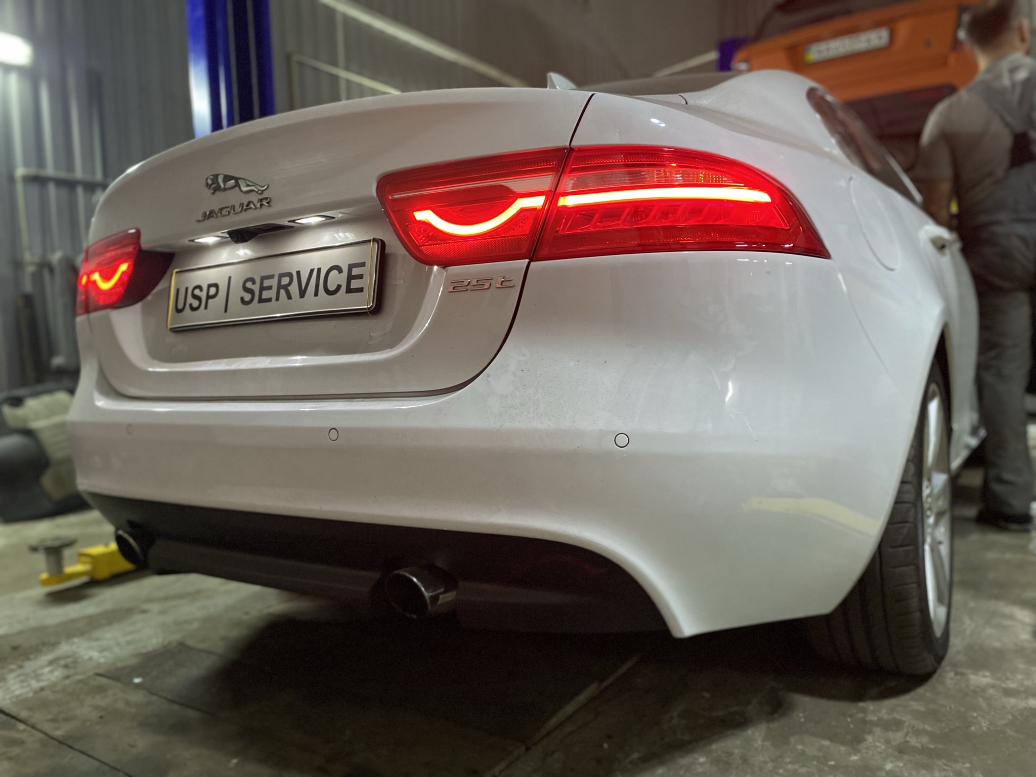 ������������, ���������� �� ��������� ������ ������������ ������ ��� | Jaguar XE