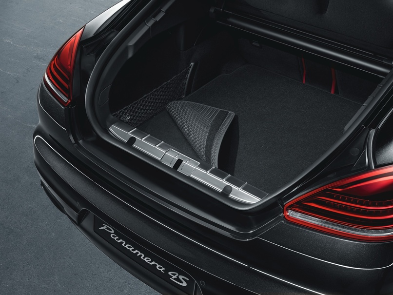������� � ��������� ��������, Black | Porsche Panamera