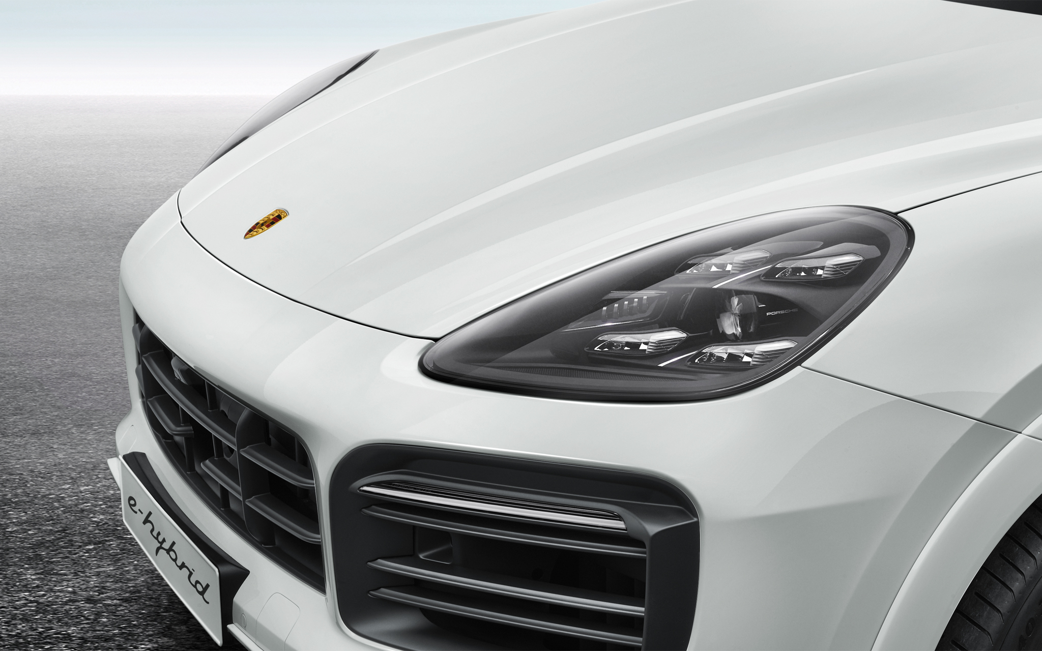��������� ���������� �������� ���� � �������� Porsche Dynamic Light System Plus (PDLS Plus)