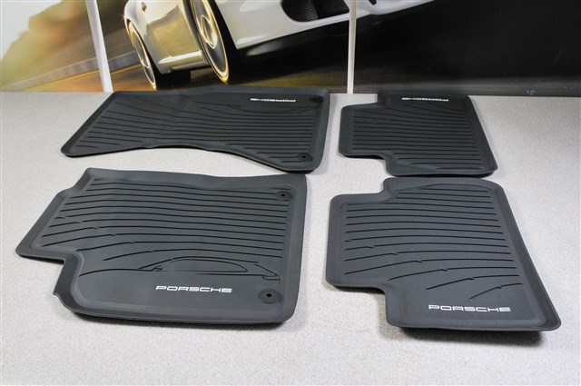�������� ������� ������ ������, Black | Porsche Macan